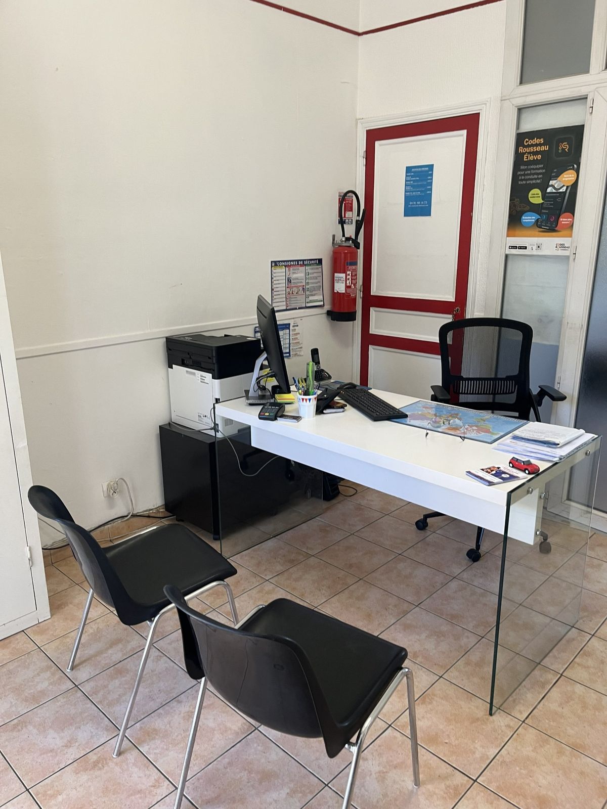 Bureau d'inscription de l'Auto-école de l'Obélisque